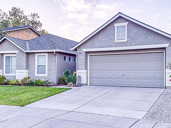 3rd image of 1341 Peregrine Dr