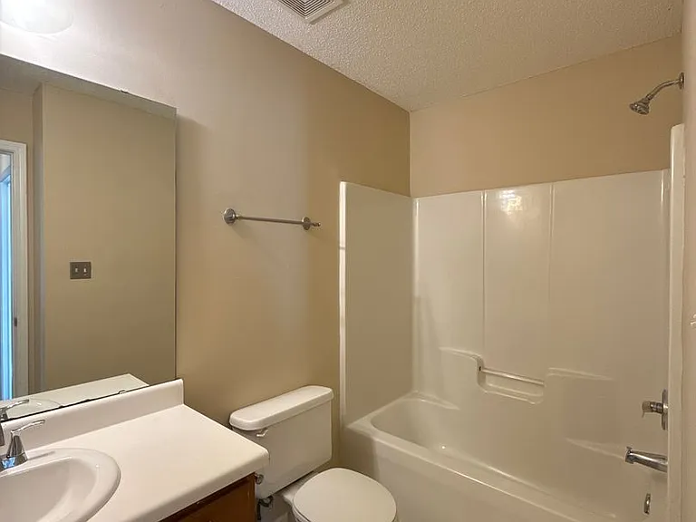 3402 Southern Ginger Dr — Photo 10
