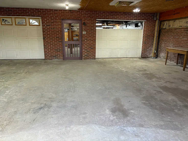 111 Clement Dr — Photo 53