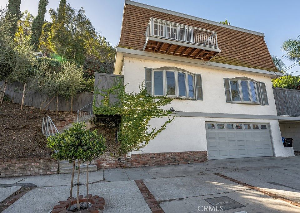 1st image of 12464 Laurel Terrace Dr