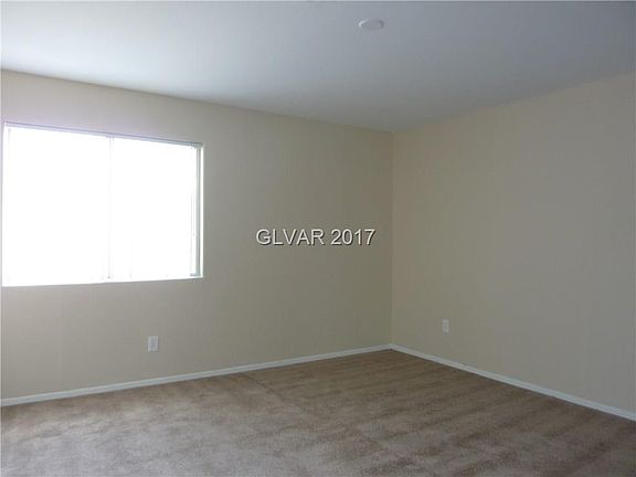 5th image of 5253 Steinbrenner Ln