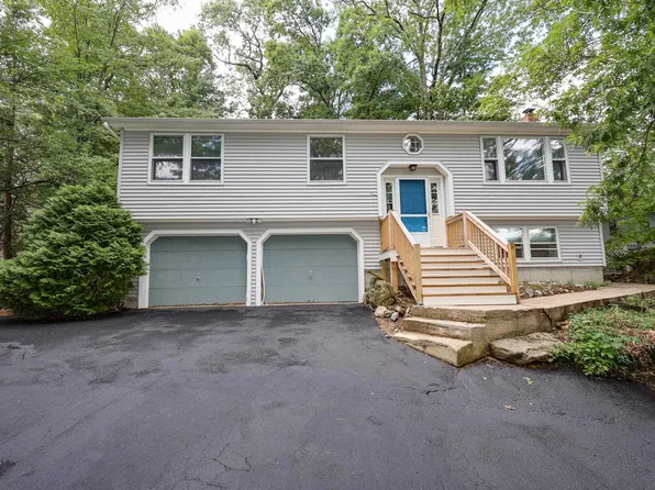 85 Taylor Street, Nashua, NH 03060