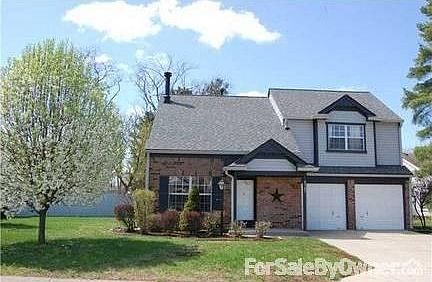 From the Curb
						:
						New (2010) siding, new 3D roofing, new paint. Key stone lot.