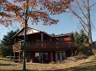 11425 Pine Crest Dr, Canadian Lakes, MI 49346