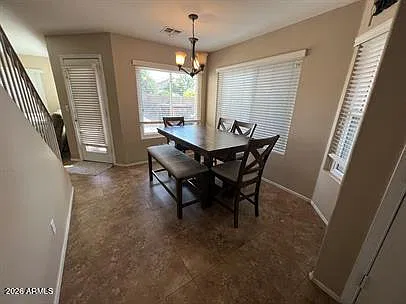 4 bed, 2.5 bath, 1975 sqft, $2,700 — Photo 4