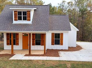 241 Menowa Dr, Dadeville, AL 36853