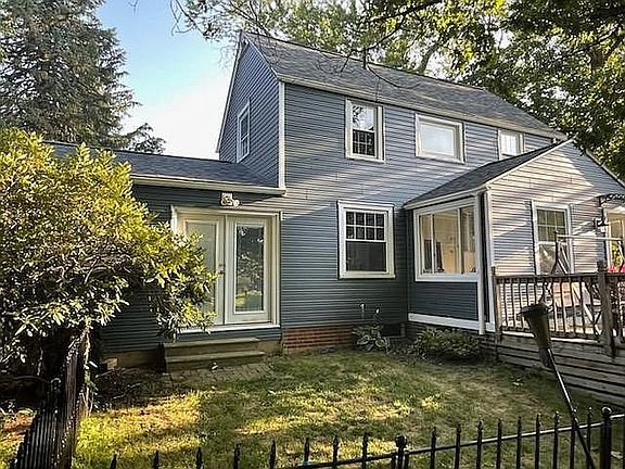 3rd image of 6788 Hillway Ave NW