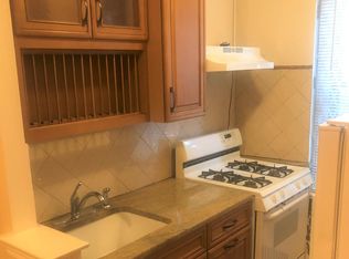 44 Parkway Rd #3A, Bronxville, NY 10708