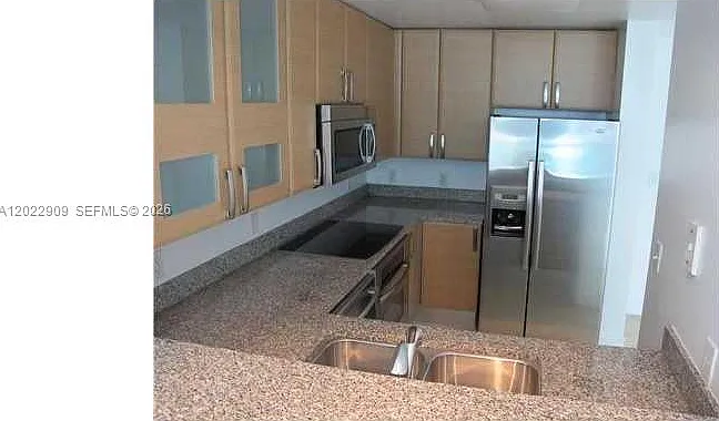 2101 Brickell Ave #410 — Photo 7