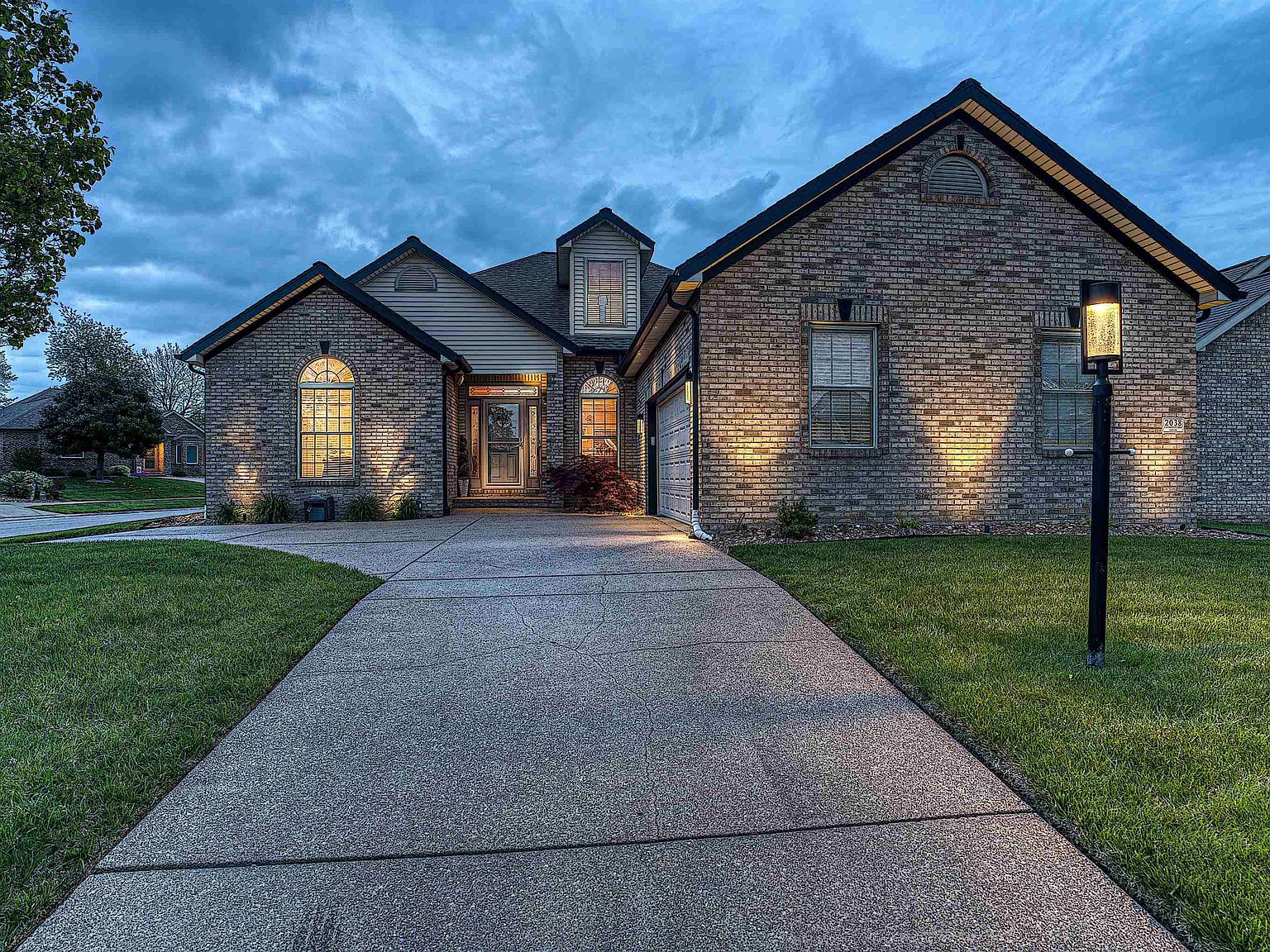 2038 Championship Dr, Evansville, IN 47725 | MLS #202514564