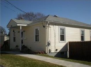 769 Elm St, Woonsocket, RI 02895