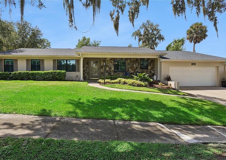 1st image of 1325 OVERLOOK DRIVE