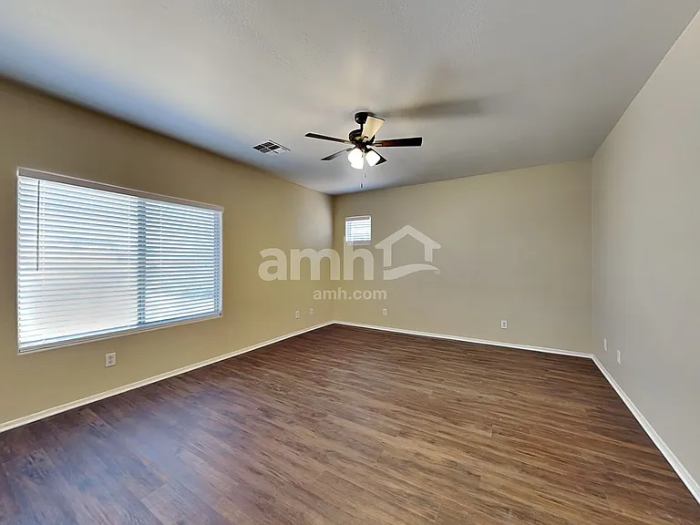 5202 W Sunland Ave — Photo 10