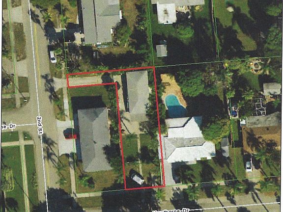 2nd image of 135 Hawthorne Dr