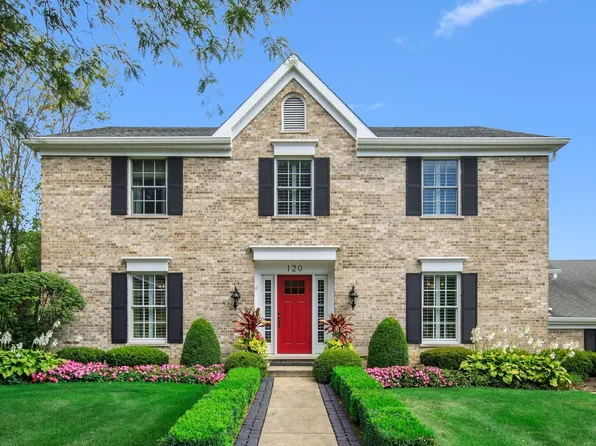 120 Hill Rd, Willowbrook, IL 60527