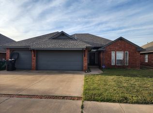 2416 NW 152nd St, Edmond, OK 73013