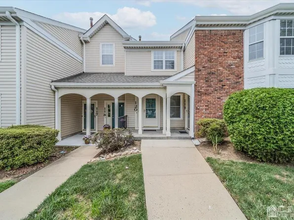 120 Hyacinth Ln, Freehold, NJ 07728