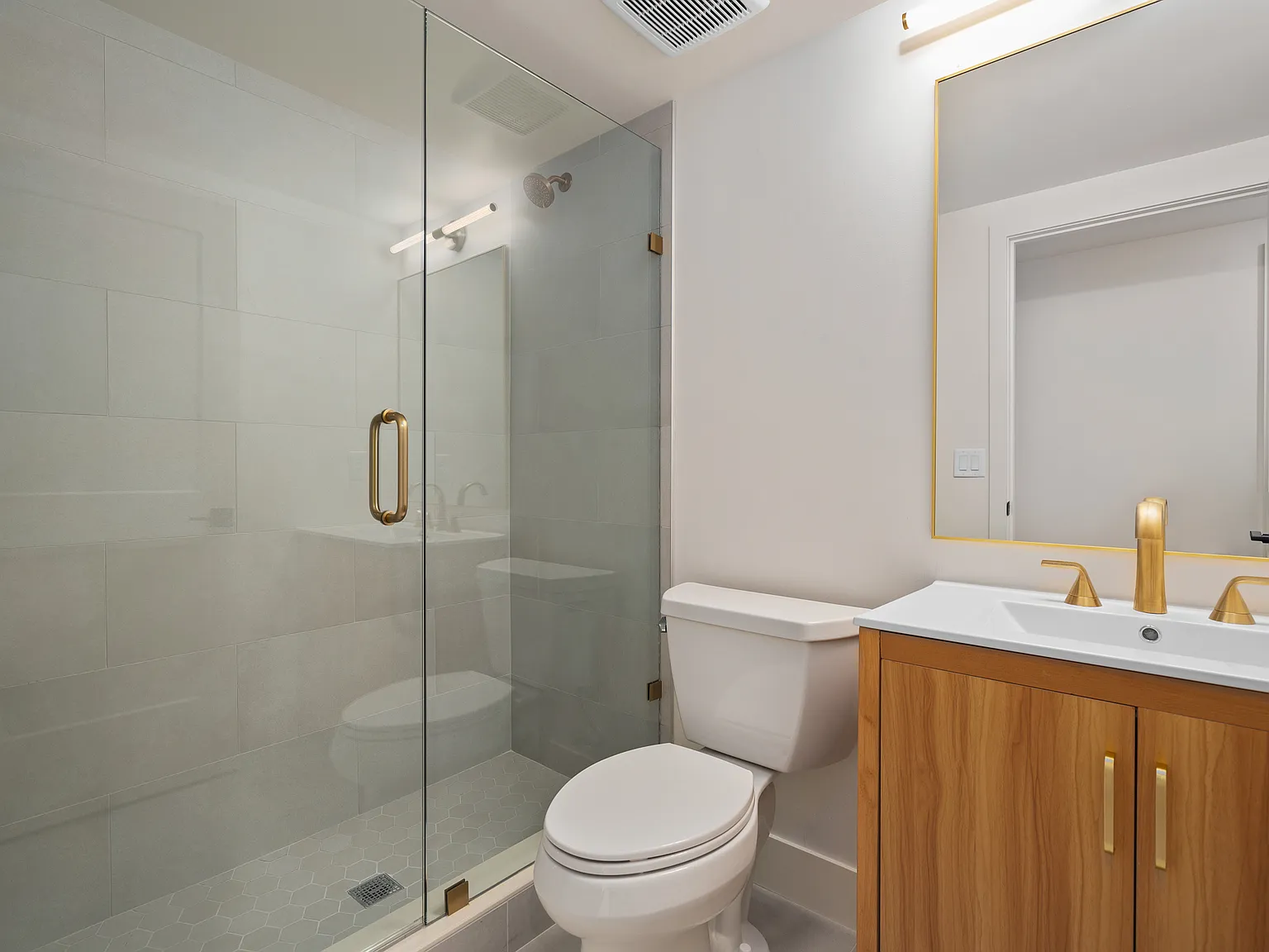 3 bed, $2,299 — Photo 4