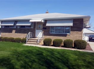 9116 Roedean Dr, Parma, OH