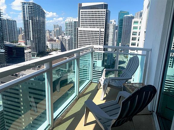 4th image of 951 Brickell Ave APT 3403