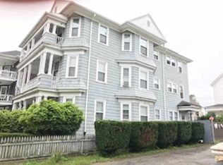 82 Shawmut St, Fall River, MA 02720