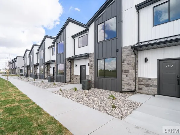 731 N Curlew Dr, Idaho Falls, ID 83401