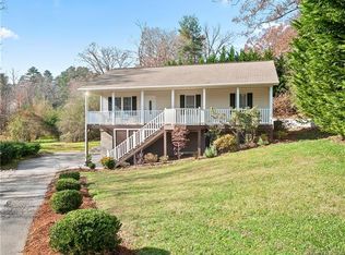 452 Jones Rd, Fletcher, NC 28732