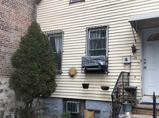 130 39th St #2, Union City, NJ 07087