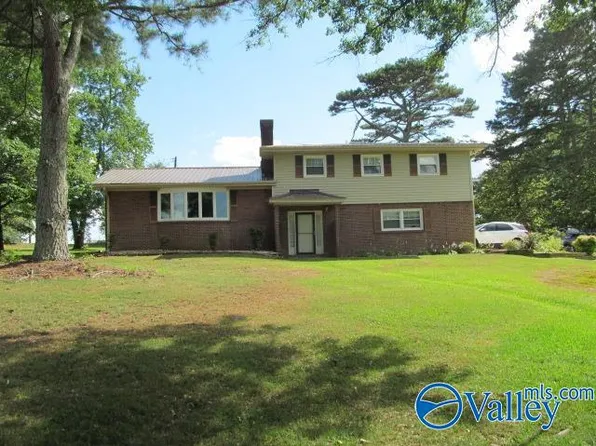 110 Rosser Blvd, Boaz, AL 35956