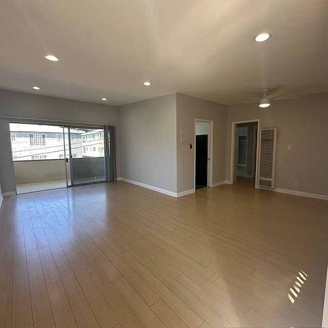 1st image of 3410 Club Dr #7