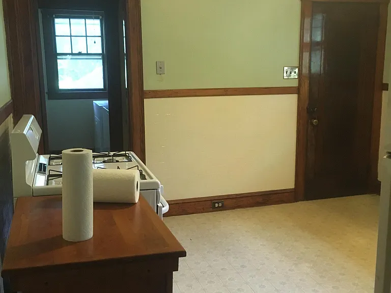165 Crescent St #1 — Photo 12