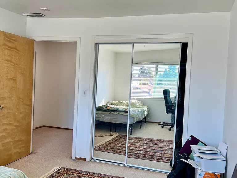 548 Vera Ave #2 — Photo 8