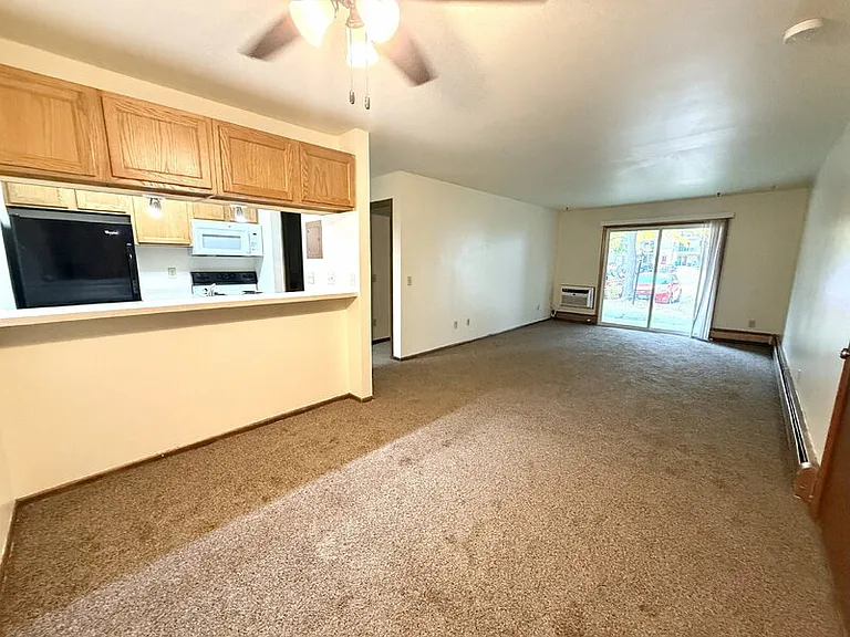 2404 Independence Ln #104R — Photo 6