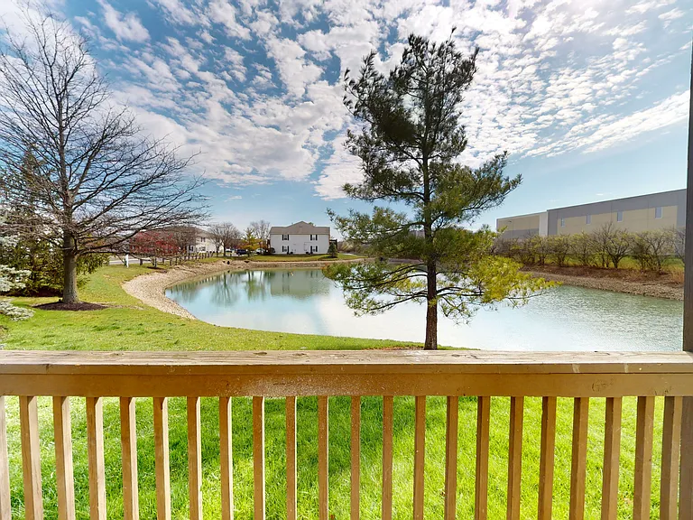 Lakefront at West Chester — Photo 104