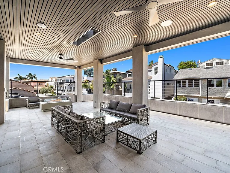 228 Hazel Dr — Photo 48