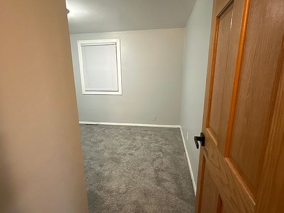 5th image of 2301 W 3rd St #511