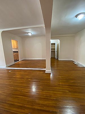 4th image of 69-39 Yellowstone Blvd #219