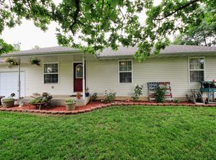 306 W Hayes Rd, Clever, MO 65631