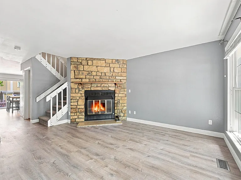8186 S Fillmore Way — Photo 7
