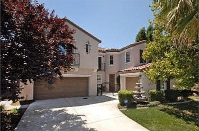 1st image of 2575 Parkcrest Way