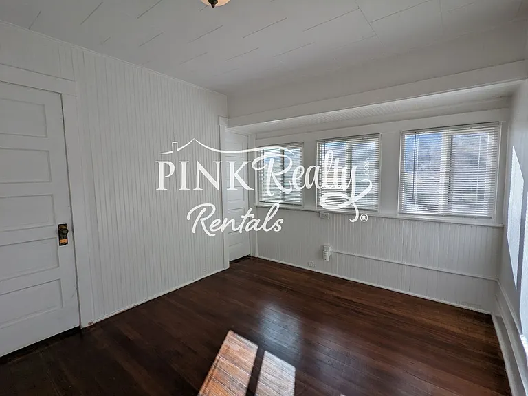 118 Lafayette Rd — Photo 22