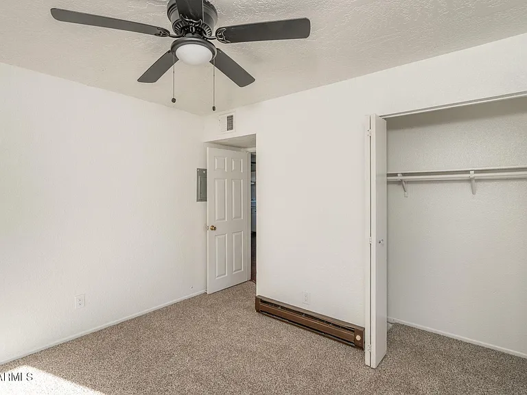 4224 E Canyon Trl #B3 — Photo 8