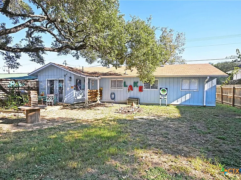 553 Scenic Dr — Photo 30