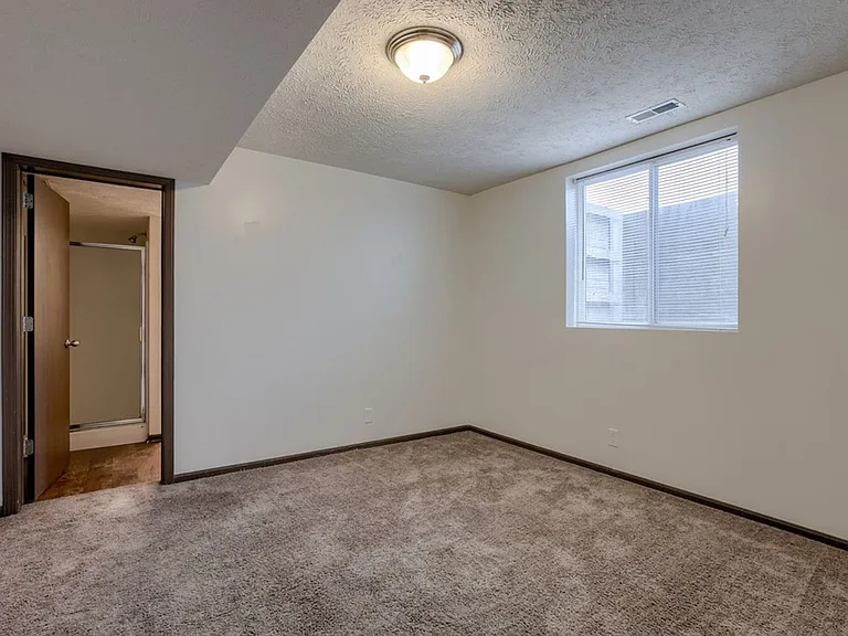 2644-48 W Timberlake Dr — Photo 13