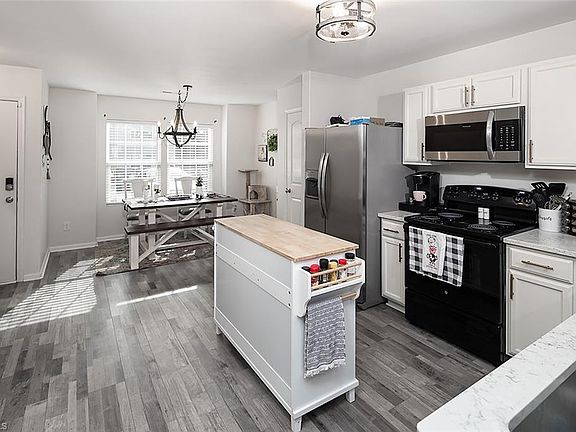 4th image of 826 Chevelle Dr