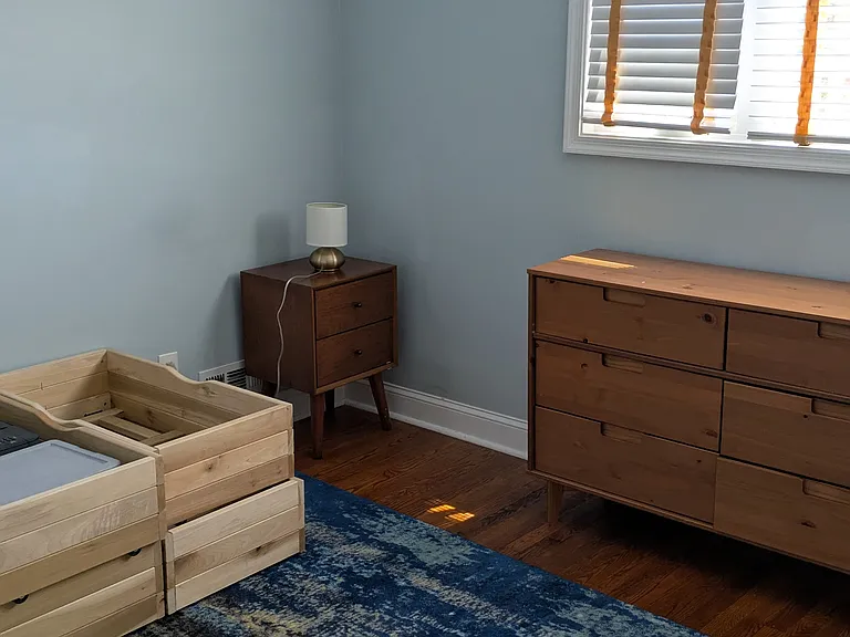 806 Hamilton St NE — Photo 41