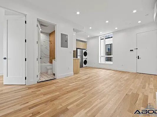 Rented by ABODE NYC LLC | media 9