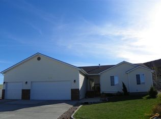 149 Savoy Cir, Rapid City, SD 57701