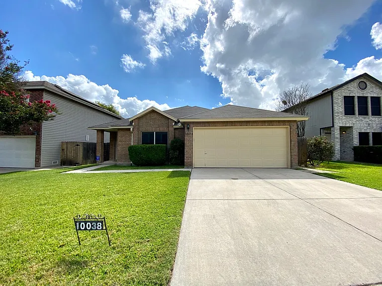 10038 Silverbrook Pl — Photo 15
