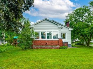 195 Canton Rd, Akron, OH 44312